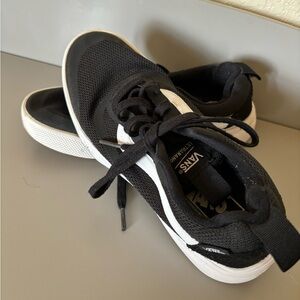 Vans ultrarange low top sneakers